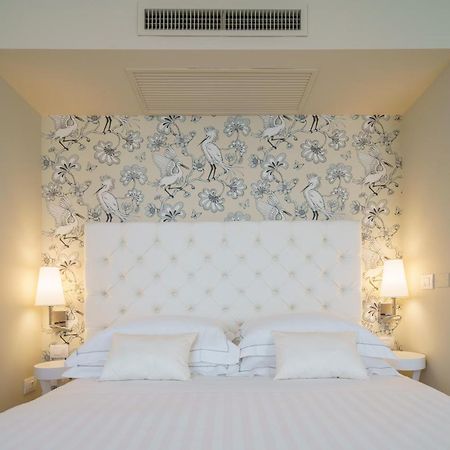קליארי Boutique Hotel Carlo Felice מראה חיצוני תמונה